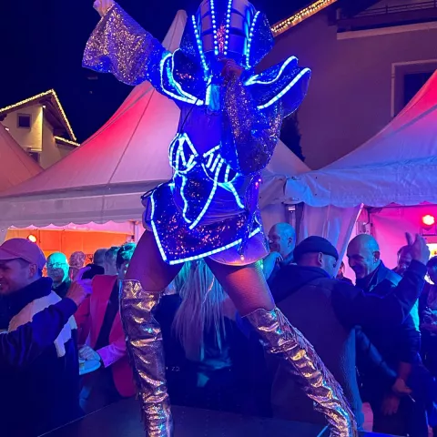 LED Showgirl in blau